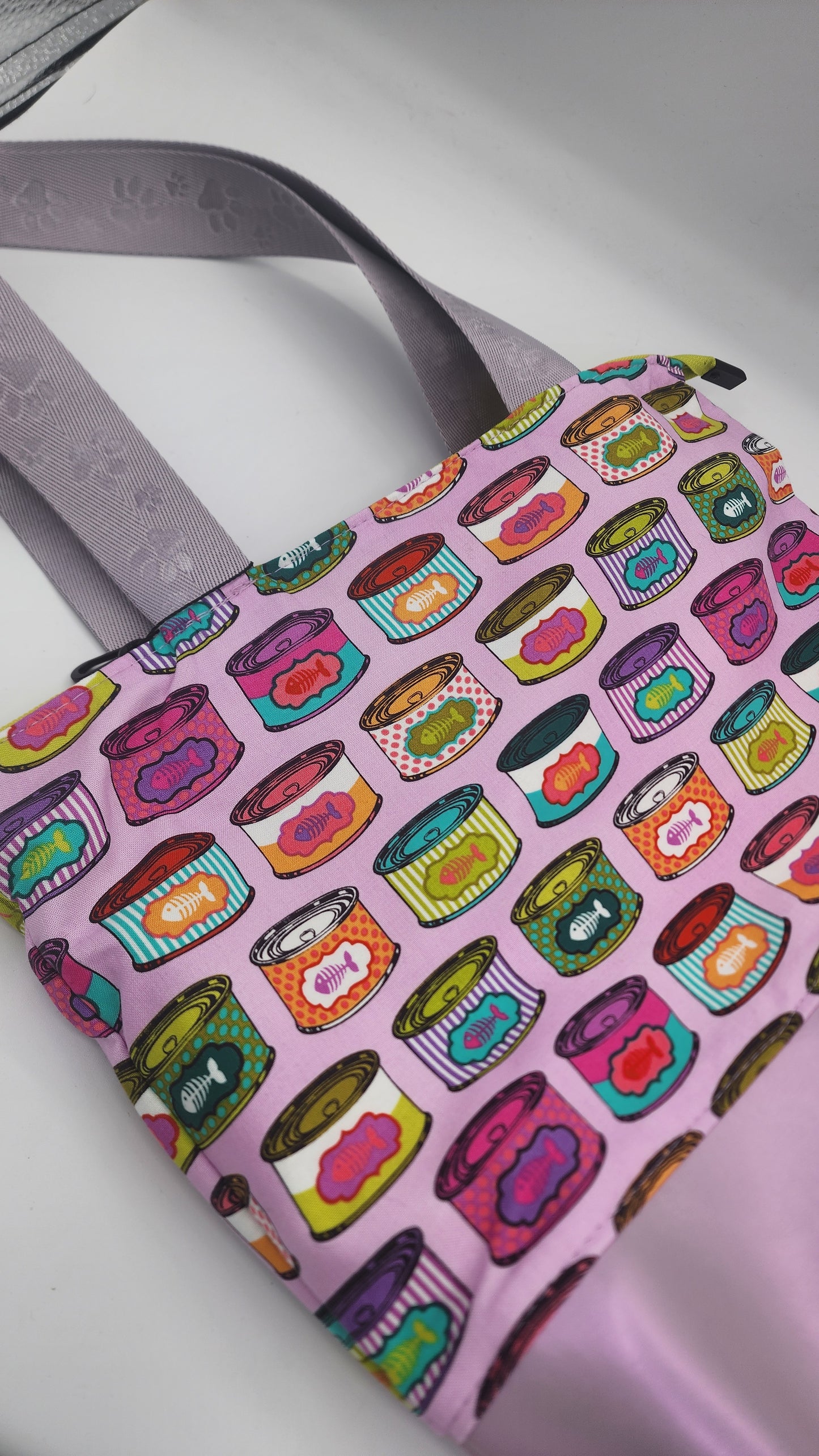 Tuesday Tote - Cat Snacks