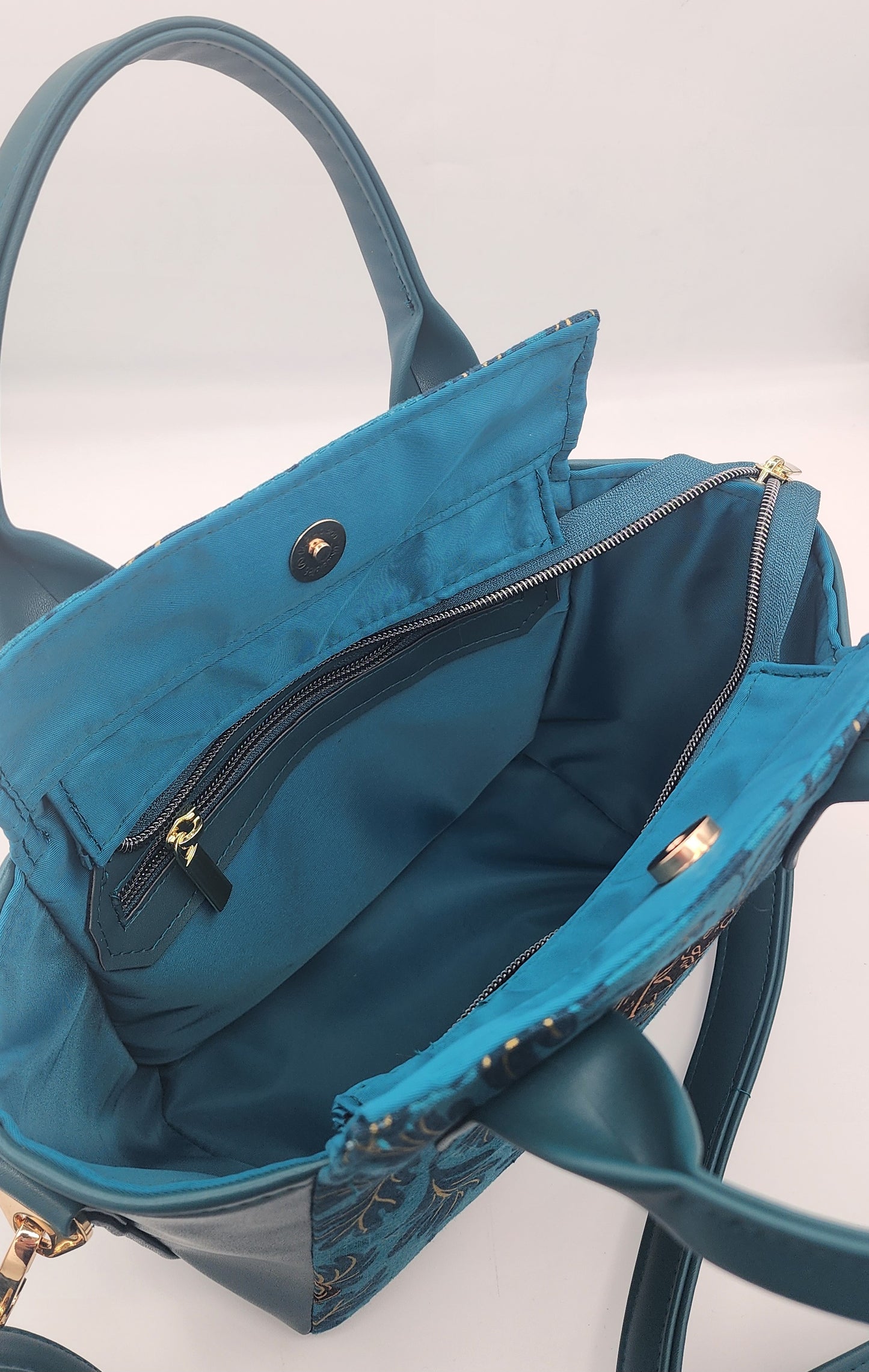 Valora Handbag - Teal Dragons