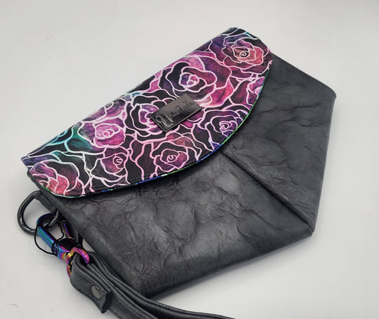 Skye Wristlet Large - Floral with Grey Accent