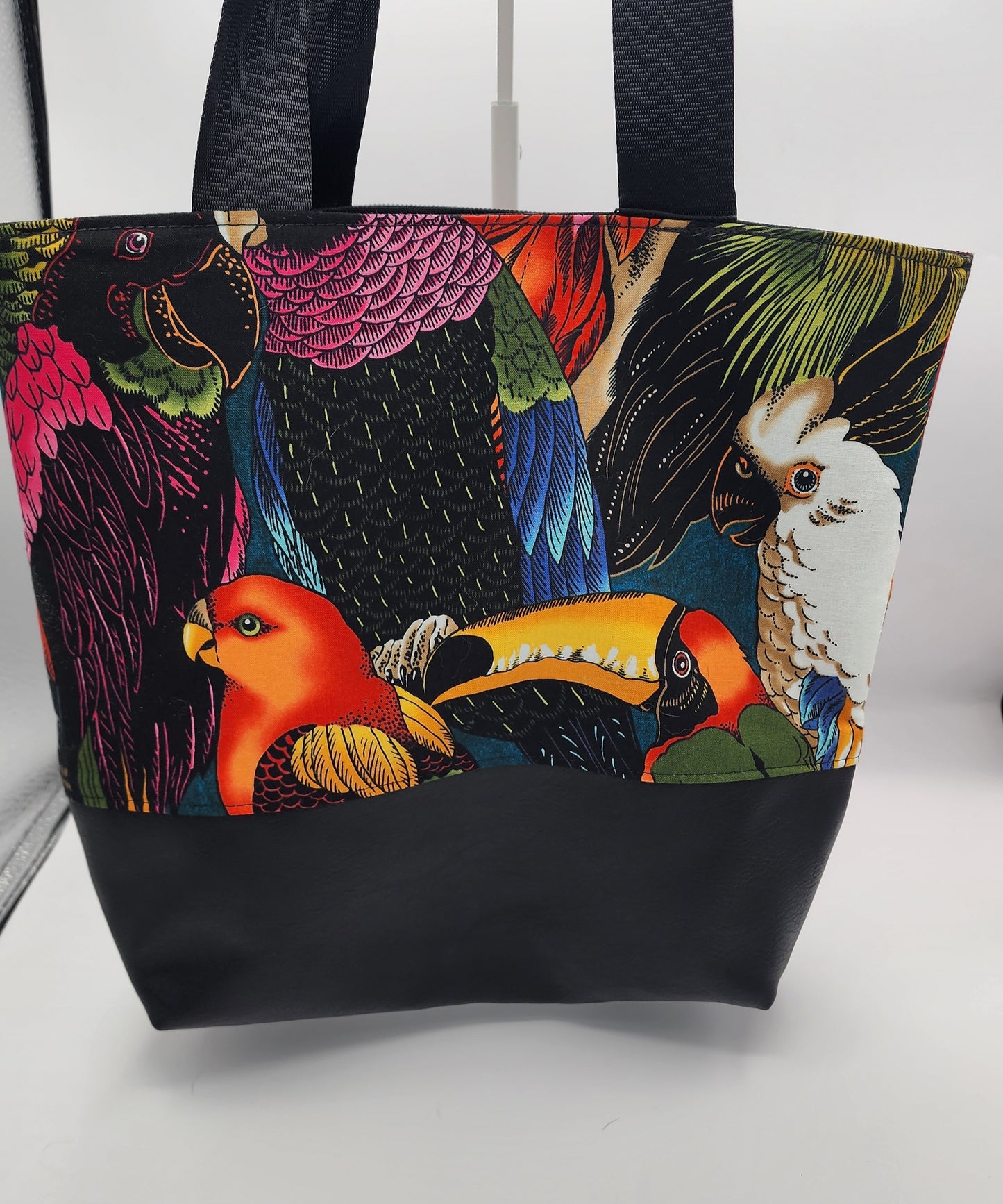 Tuesday Tote - Parrot