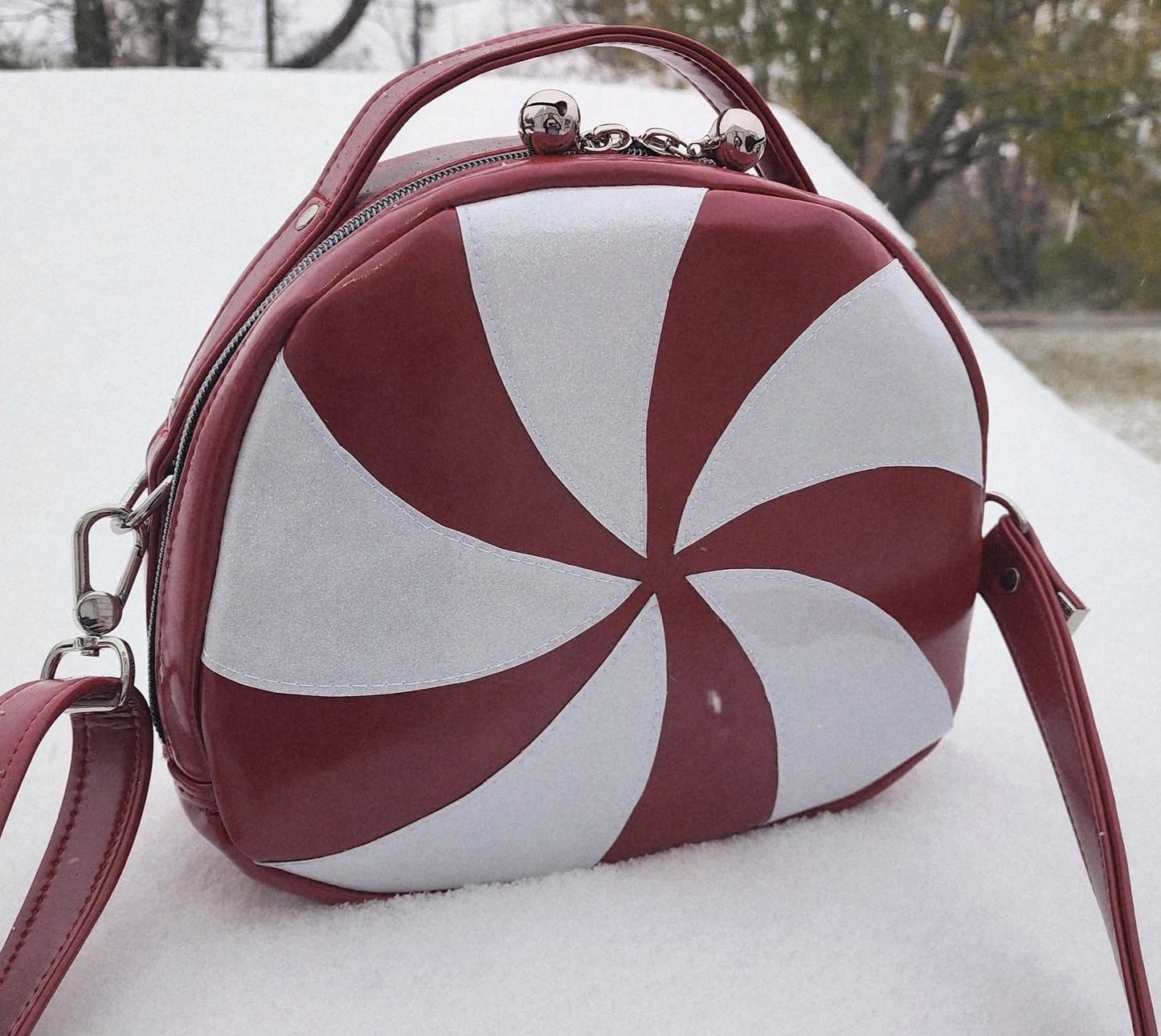 Hugo Crossbody Bag - Red Peppermint